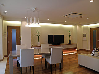 ���r���O1